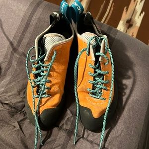 Scarpa helix USA womens 9